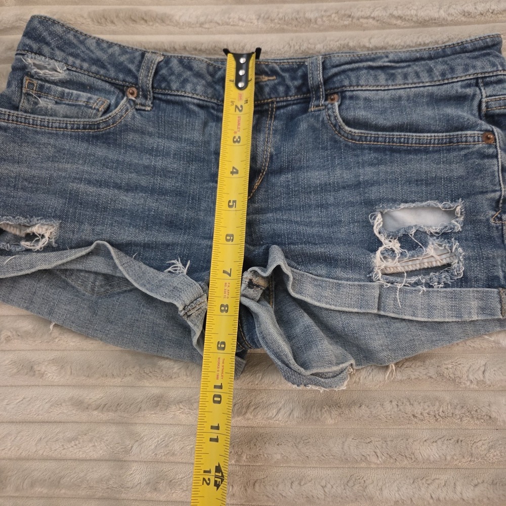 Aeropostale Denim Shorts Size 4 Blue Jean Distressed Ripped Cuffed Low Rise y2k - Picture 9 of 10